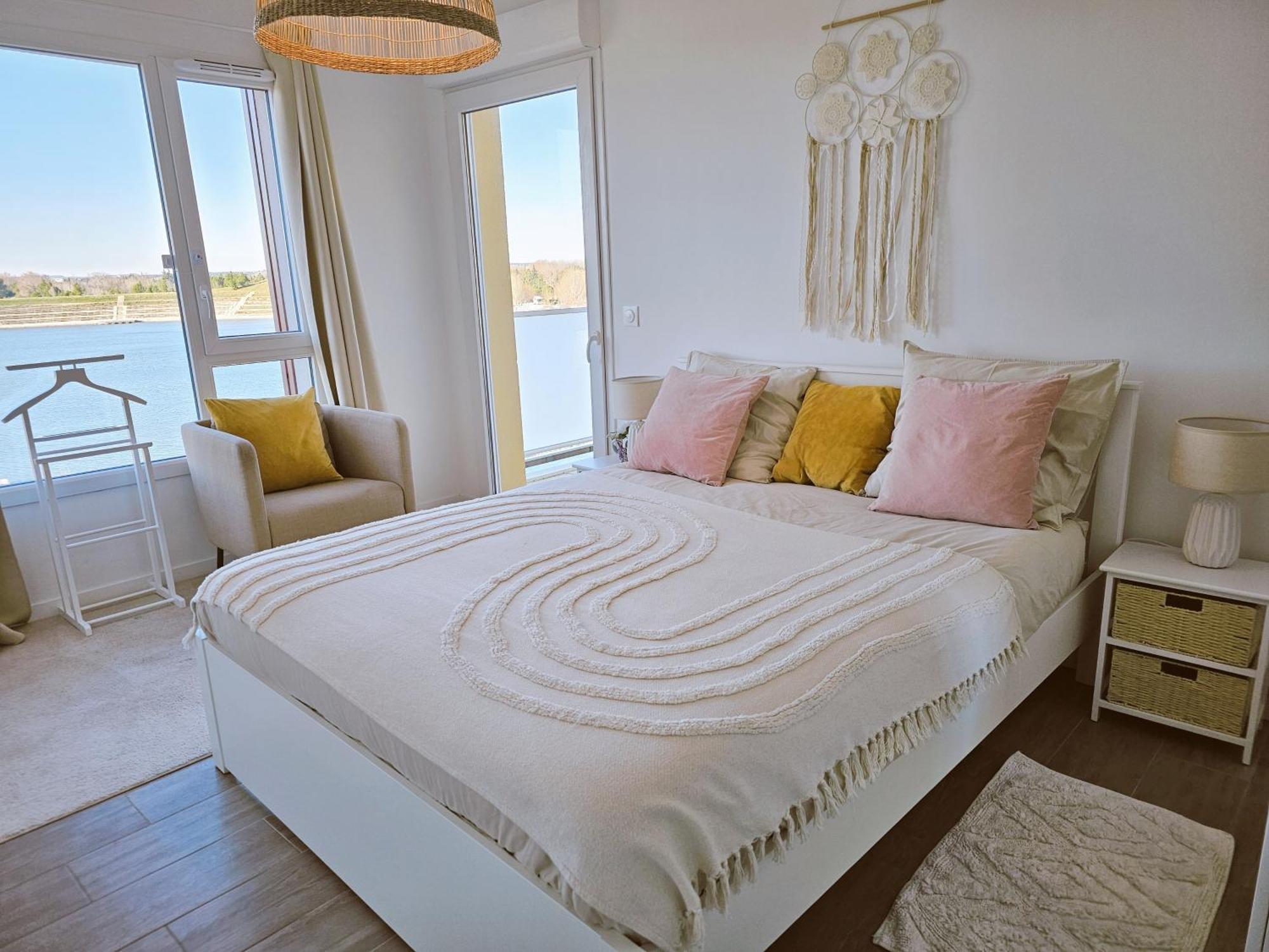 Lakeside Provence - Appartement Classe 4 Etoiles, Vue Sur Le Lac, Parking Sous-Sol, Double Clim Monteux Dış mekan fotoğraf