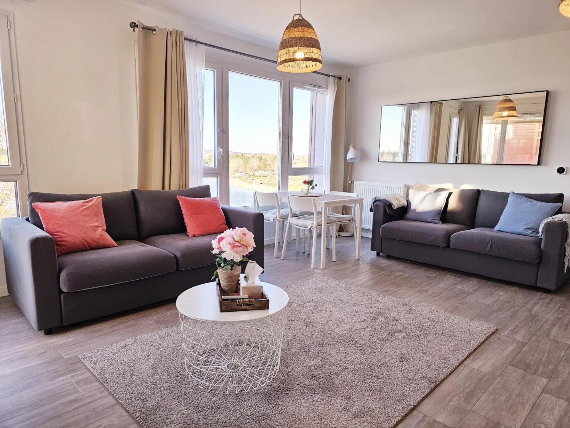 Lakeside Provence - Appartement Classe 4 Etoiles, Vue Sur Le Lac, Parking Sous-Sol, Double Clim Monteux Dış mekan fotoğraf