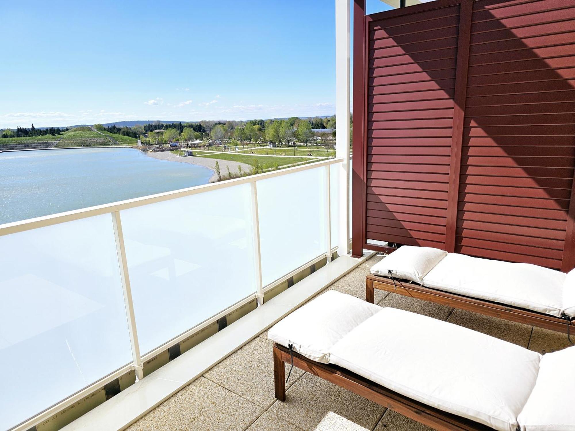 Lakeside Provence - Appartement Classe 4 Etoiles, Vue Sur Le Lac, Parking Sous-Sol, Double Clim Monteux Dış mekan fotoğraf