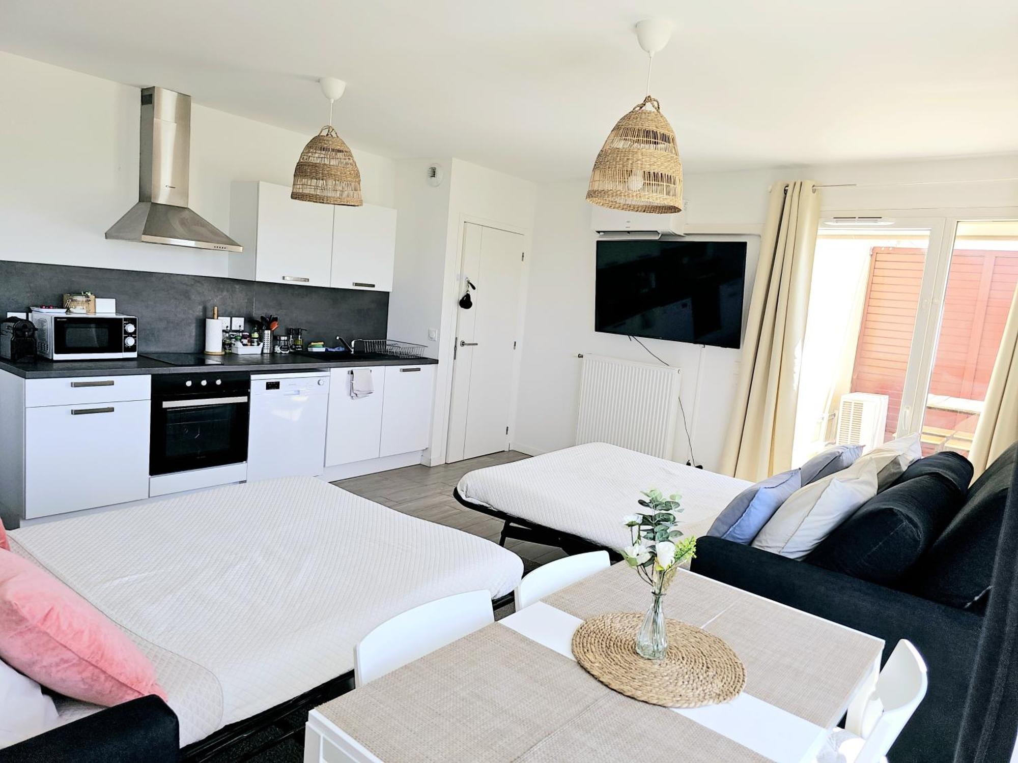 Lakeside Provence - Appartement Classe 4 Etoiles, Vue Sur Le Lac, Parking Sous-Sol, Double Clim Monteux Dış mekan fotoğraf